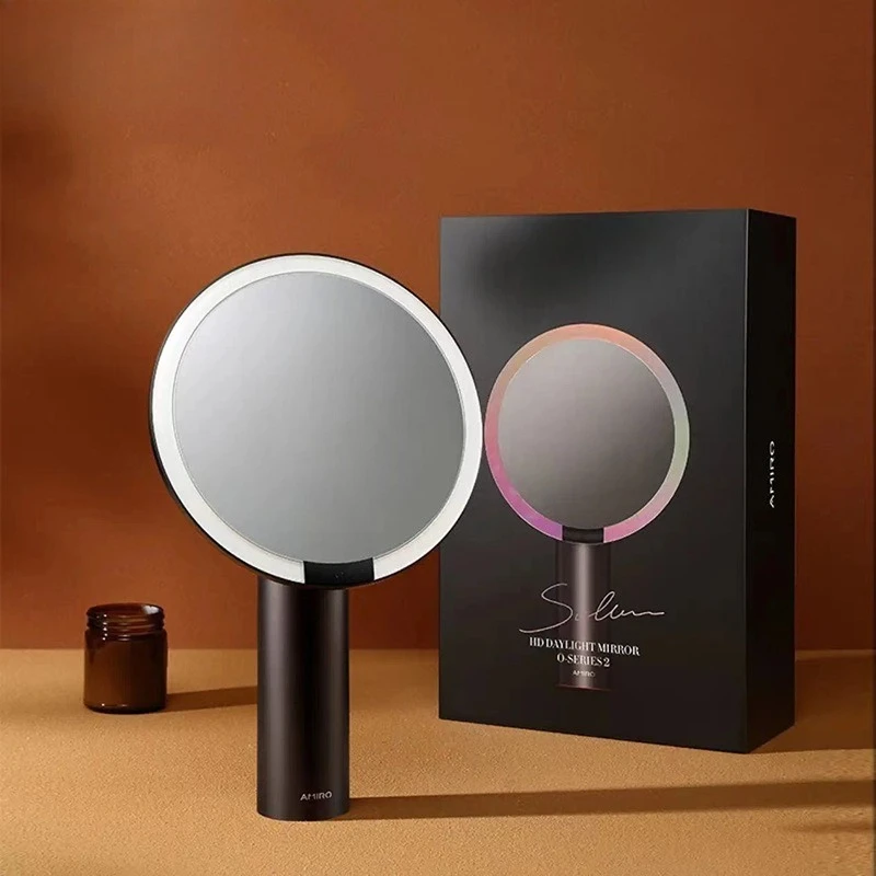 O2 kleine zwarte spiegel make- - Beauty Makeup Definition recensie en prijs
